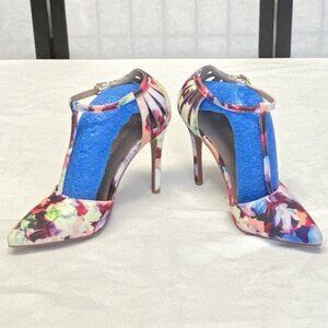 Dream Pairs Floral T-Strap Closed Toe Stiletto Heel Oppointed 7.5 Dress Pumps